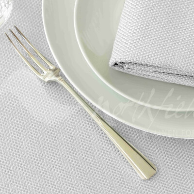 CLASSIC WHITE TABLE SETTING WATERMARKED